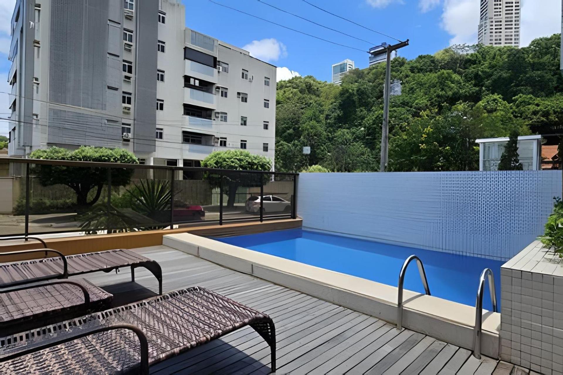 Cabo Branco, 2 Quadras Do Mar, Piscina, Garagem Apartamento *